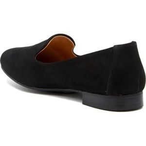 Me Too Yalec loafer. NIB SIZE 13